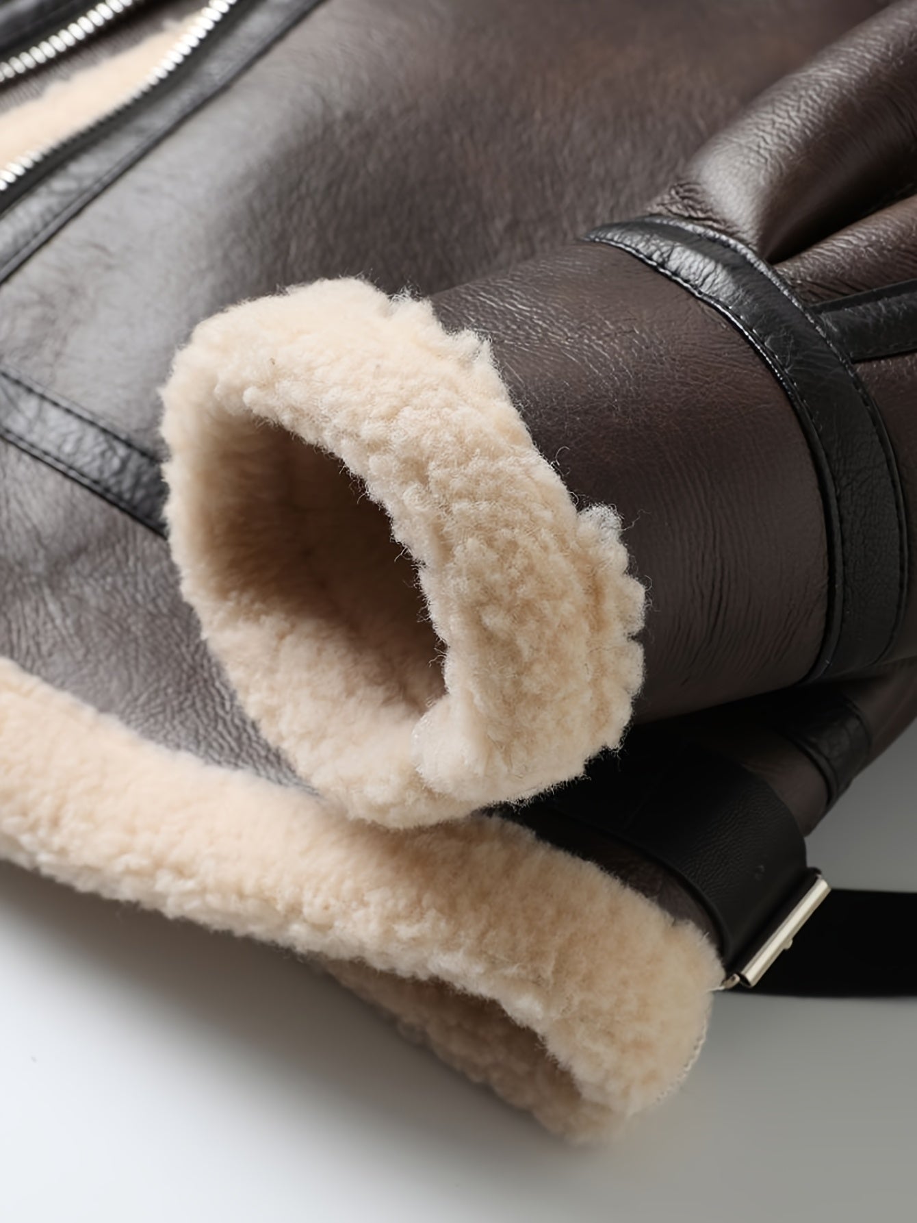 Men's Casual Jacket with Fleece Lining - Brown Bomber Style