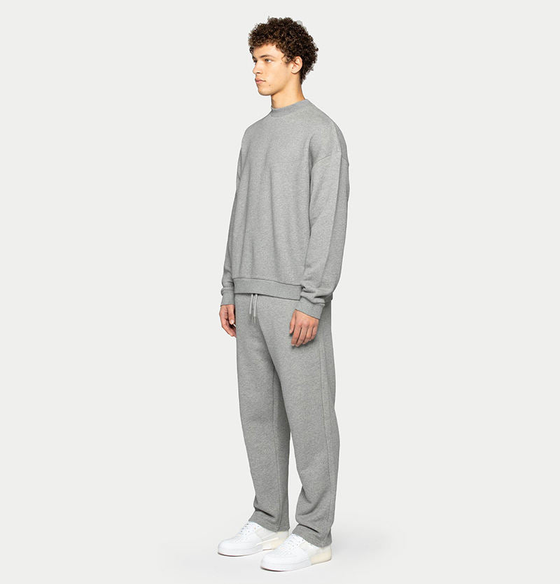 SAINT BASICS - The Ease Open-Bottom Sweatpant