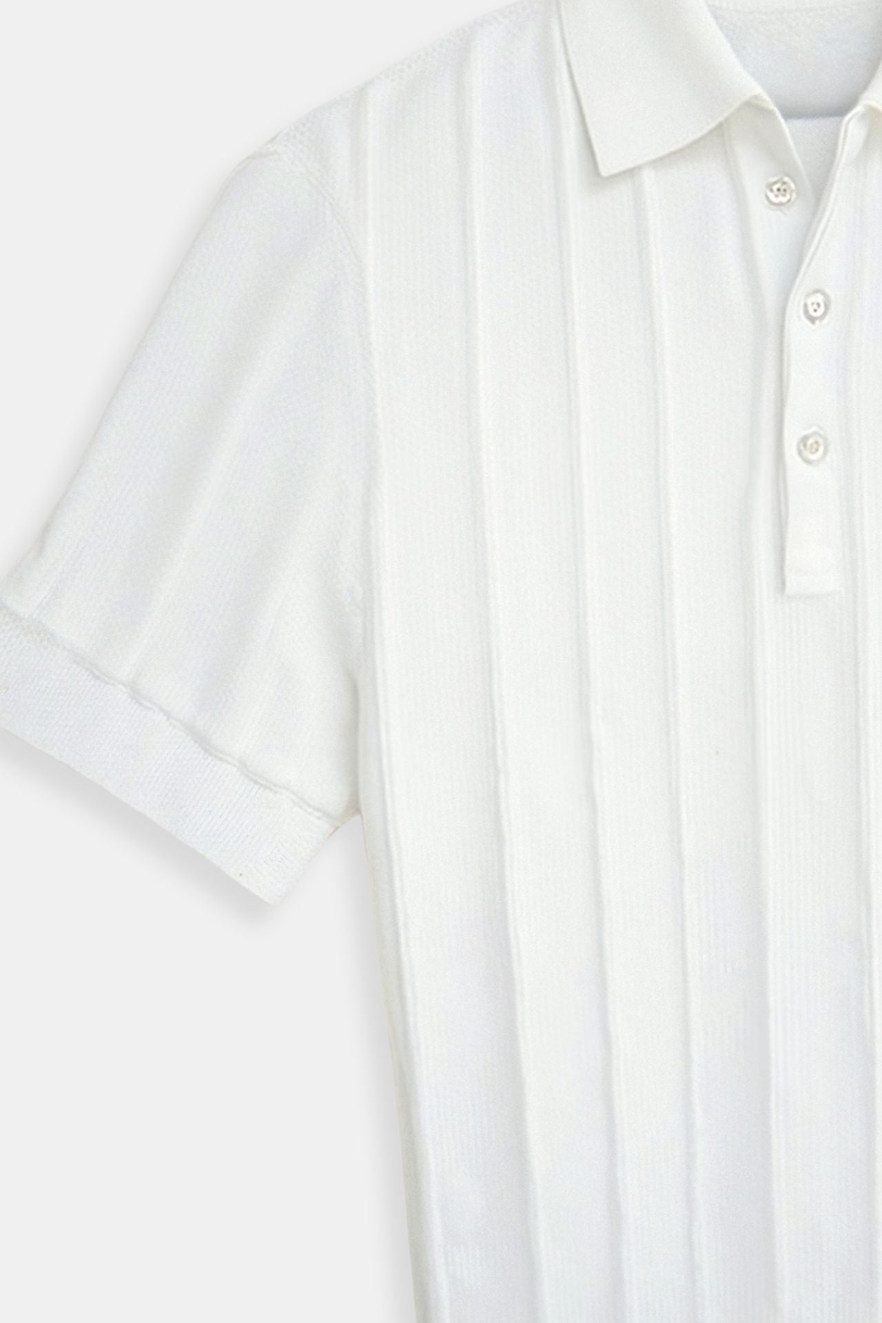 A Verry Nice Aesthetic Old Money Title That Sounds Really Professional En Fits In To The Store Saint Soul Polo with Vertical Stripe and Chic Appearance
